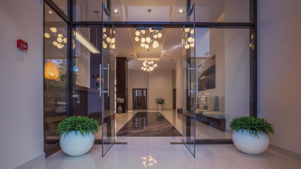 Апартамент Flowers Apartment Варна Екстериор снимка
