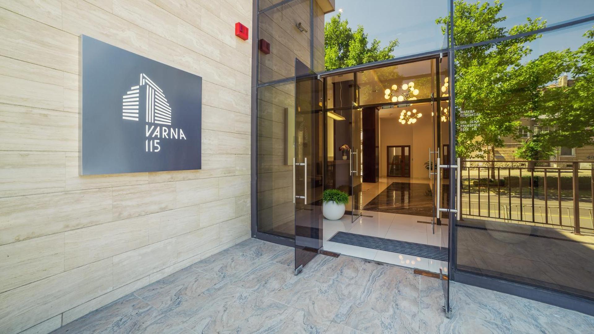 Апартамент Flowers Apartment Варна Екстериор снимка